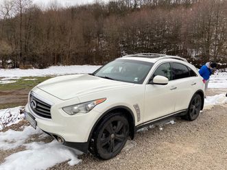 infiniti fx 35