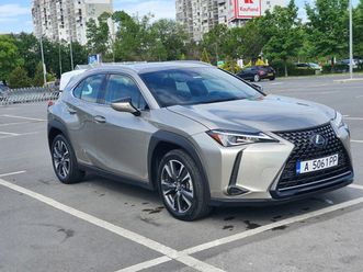 lexus ux 200