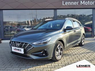 hyundai i30 1,5 t-gdi/117kw smart navi dct