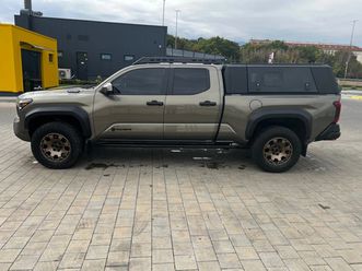 toyota tacoma trailhunter