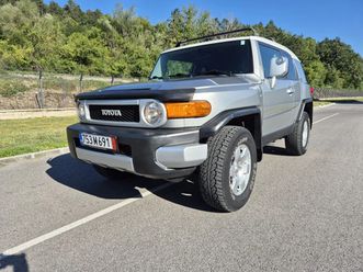 toyota fj cruiser 4.0 ръчни скорости 2010