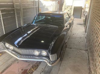 1964 buick riviera 58,000 miles, 425 v8 nailhead, all original example