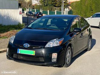 toyota prius 1.8 premium+pele+gps