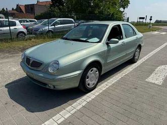 lancia lybra 2002