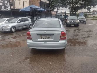 sedan/ gl sedan 1.8 mpfi 4p