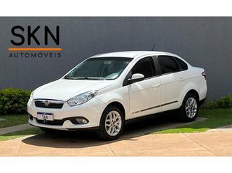 fiat grand siena essence dual. 1.6 flex 16v