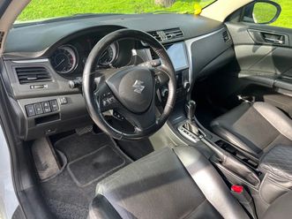 suzuki kizashi 2.4i-газ 4х4