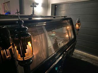 mercedes-benz w123 diesel leichenwagen – 70 ps – 18.000 km