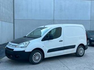 ② citroën berlingo 1.6 hdi - fret léger — camionnettes & utilitaires — 2ememain