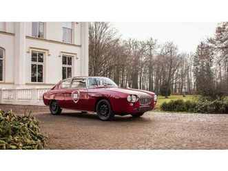 1963 lancia flavia rouge manuel, 4 vitesses conduite à ga...