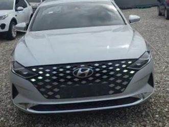 hyundai grandeur ≫ 2020 • 17 500 eur • id