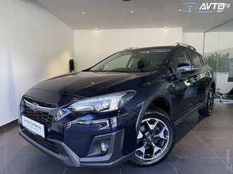 subaru xv 1.6i premium-navi-pdc-kamera-strešno okno