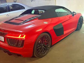 r8 spyder v10 5.2 fsi rws s tronic