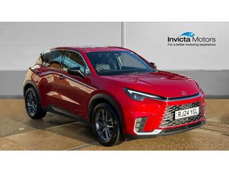 2024 lexus lbx 1.5 premium 5dr e-cvt