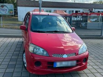 ford-daihatsu-yrv-1-3