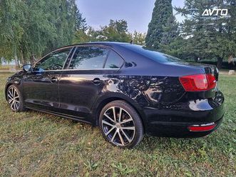 volkswagen jetta 1.6 tdi highline 77 105 slovensko vozilo