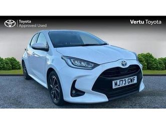 2023 toyota yaris 1.5 hybrid design 5dr cvt hybrid hatchback hatchback hybrid automatic