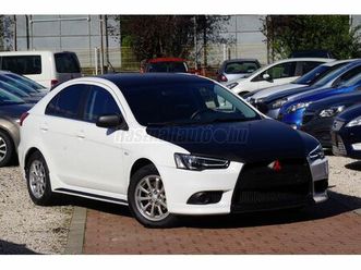 mitsubishi lancer sportback 1.6 invite black&white