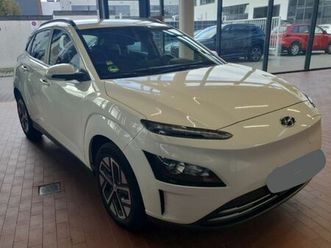 hyundai kona ahk*acc*r.cam*carplay*st-heiz*shz*1.hand