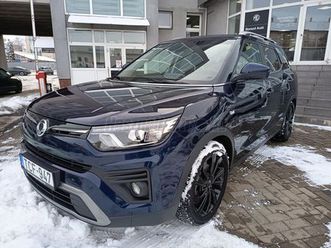 ssangyong tivoli grand 1.5 gdi-t style (automata) m.o.-i. végig vezetett szervizkönyv. automata. ülésfűtés. kormányfűtés