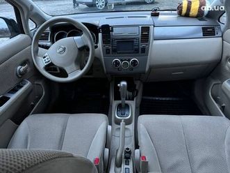 nissan-tiida-1-6-at-110-elegance-7-5t-2011