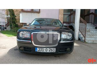 hitno.hitno .chrysler 300c hemi 5.7 brutalna zvijer
