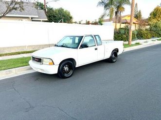 2003 gmc sonoma - 100k miles!