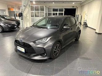 toyota yaris 1.5h trend