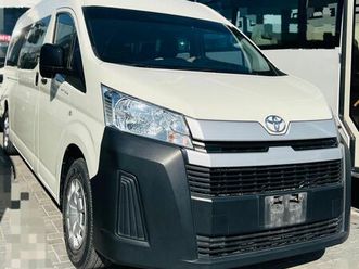 used toyota hiace 3.5l high roof commuter (13 seater) 2024