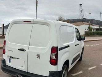 peugeot partner 1.6 hdi, 3 places, attelage