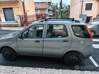 subaru 4x4 justy. a gpl. leggi bene