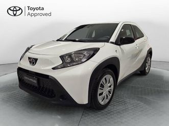 1.0 vvt-i 72 cv 5 porte active