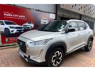 2023 nissan magnite 1.0 turbo acenta kuro auto