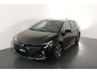 toyota corolla touring sports 2.0 hsd trend: réserver un essai sur route !