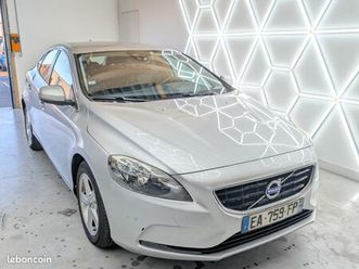 volvo v40 cross country business d2 120 momentum business
