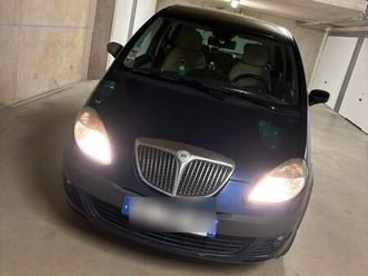 lancia musa 1.9 jtd (frais à prevoir) mais voiture roulante (ct ok)