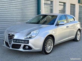 alfa romeo giulietta 1.4 170ch bva collezione - 31.800kms