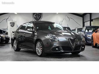 alfa romeo giulietta 1750 tbi turbo 235 quadrifoglio verde qv / toit pano / cuir / historique disponible