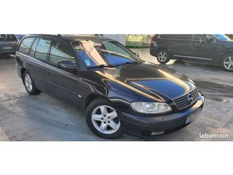 opel omega break (b)