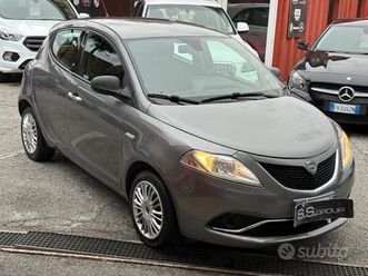 ypsilon 1.2 69 cv 5 porte/rate/permute/garanzia