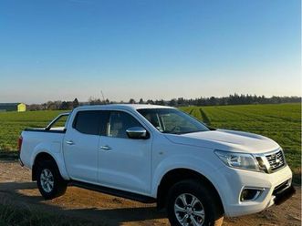 nissan navara np 300