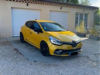 clio 4 rs trophy