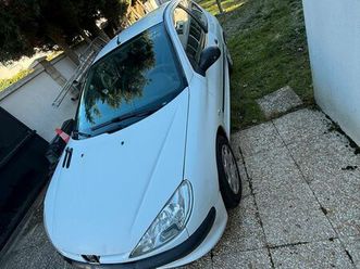 206 societe / 2008 / 240 000 km