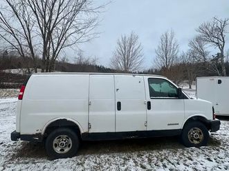 2006 gmc savana 2500 cargo van