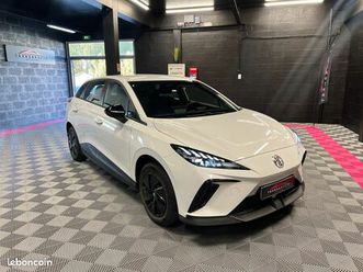 mg mg4 ev 51kwh - 125 kw 2wd standard / entretien complet mg / aide au stationnement