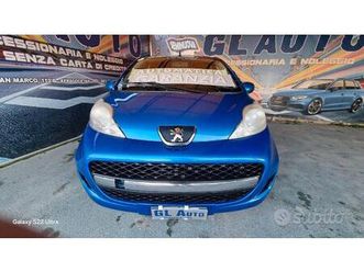 peugeot 107 1.0 68cv 5t. tronic. camb. autom. neop
