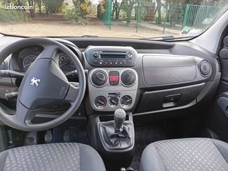 peugeot beeper 2012