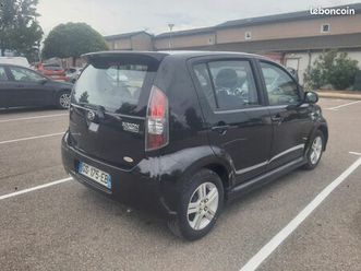 daihatsu sirion 2 tegara 1.3 vvti 87 / ct vierge / distri à chaîne / embrayage neuf / 4 pneus neufs / 2e main / faible km / factures garage / full suivi / révis