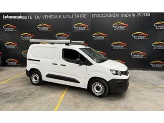 partner hdi 100 ch asphalt (gps/2camera/galerie/amenagement bois) 71.382 km 12.158 ht (14.590 ttc)