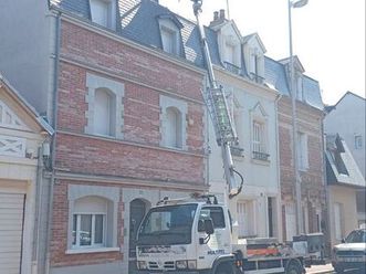 nissan cabstar nacelle